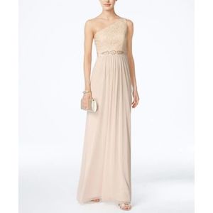 Macy's BRAND NEW Adrianna Papell one shoulder wedding/ bridesmaid/ prom dress